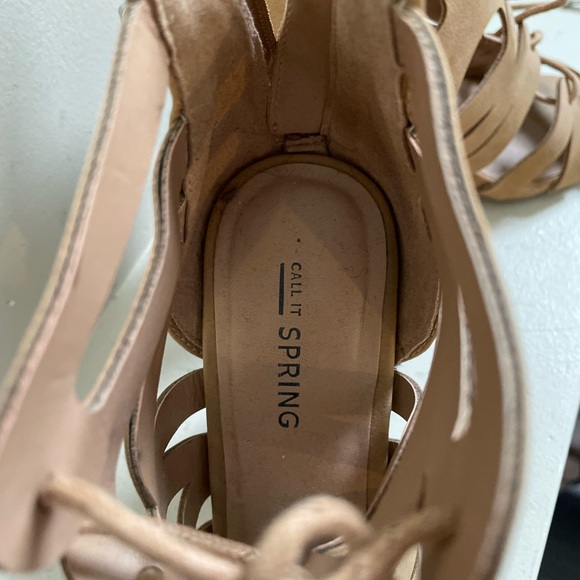 Call it spring heels - Picture 2 of 3